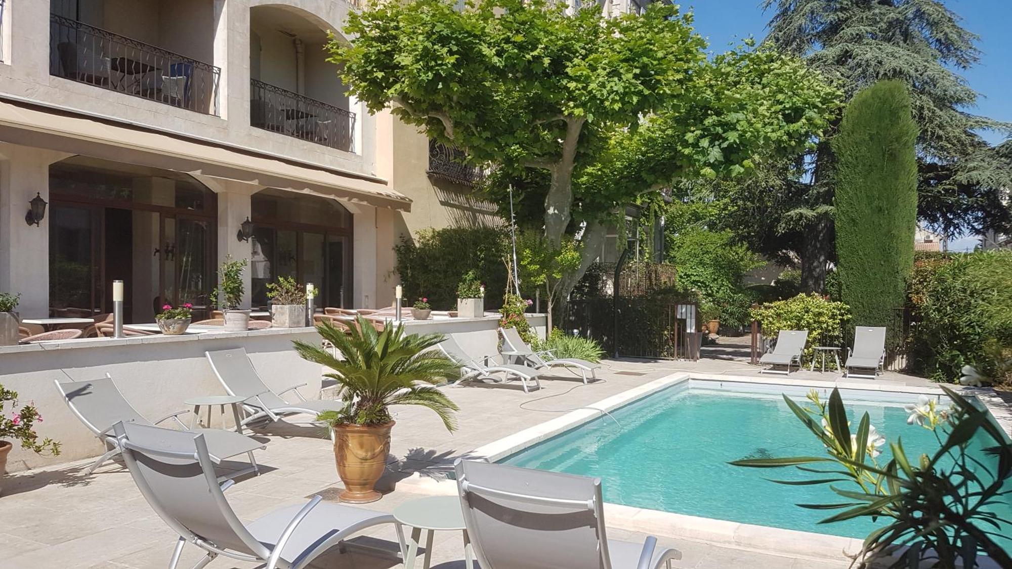 Hotel Le Castelet Des Alpilles Saint-Rémy-de-Provence Exterior foto