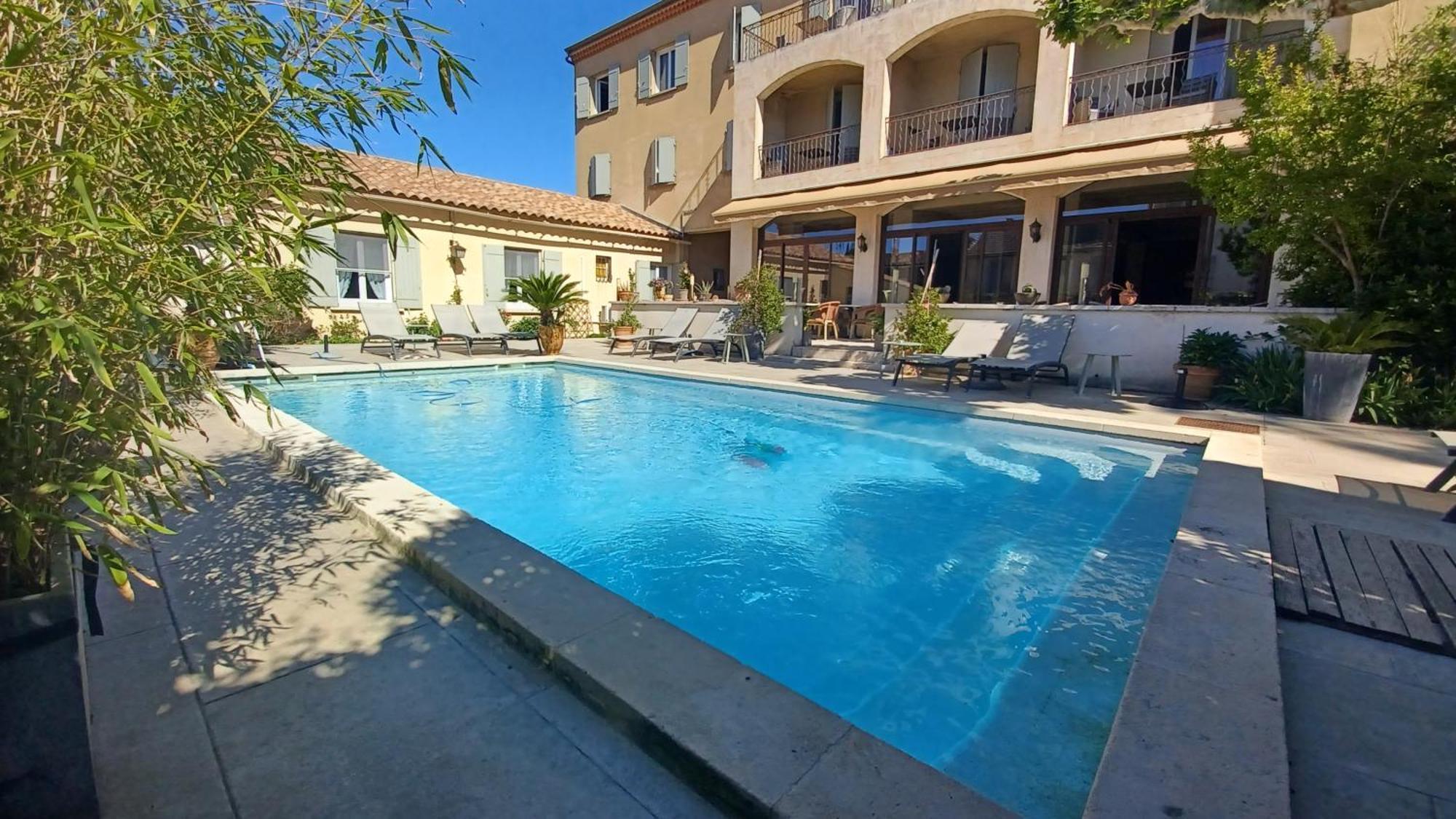 Hotel Le Castelet Des Alpilles Saint-Rémy-de-Provence Exterior foto